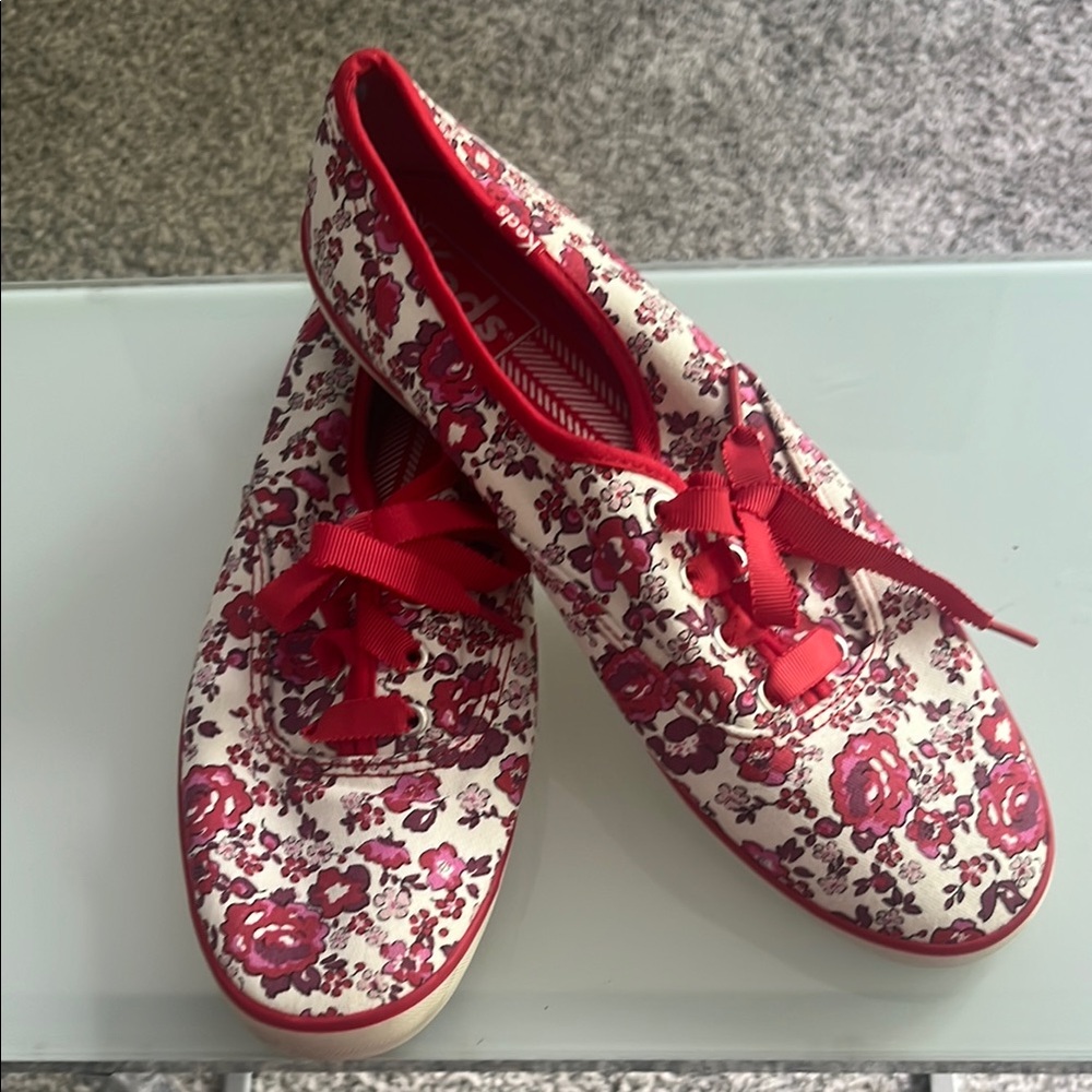 Keds Floral Red Canvas Sneakers size 8